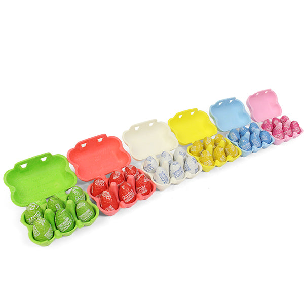 Kleuren eierdoosjes met paaseieren